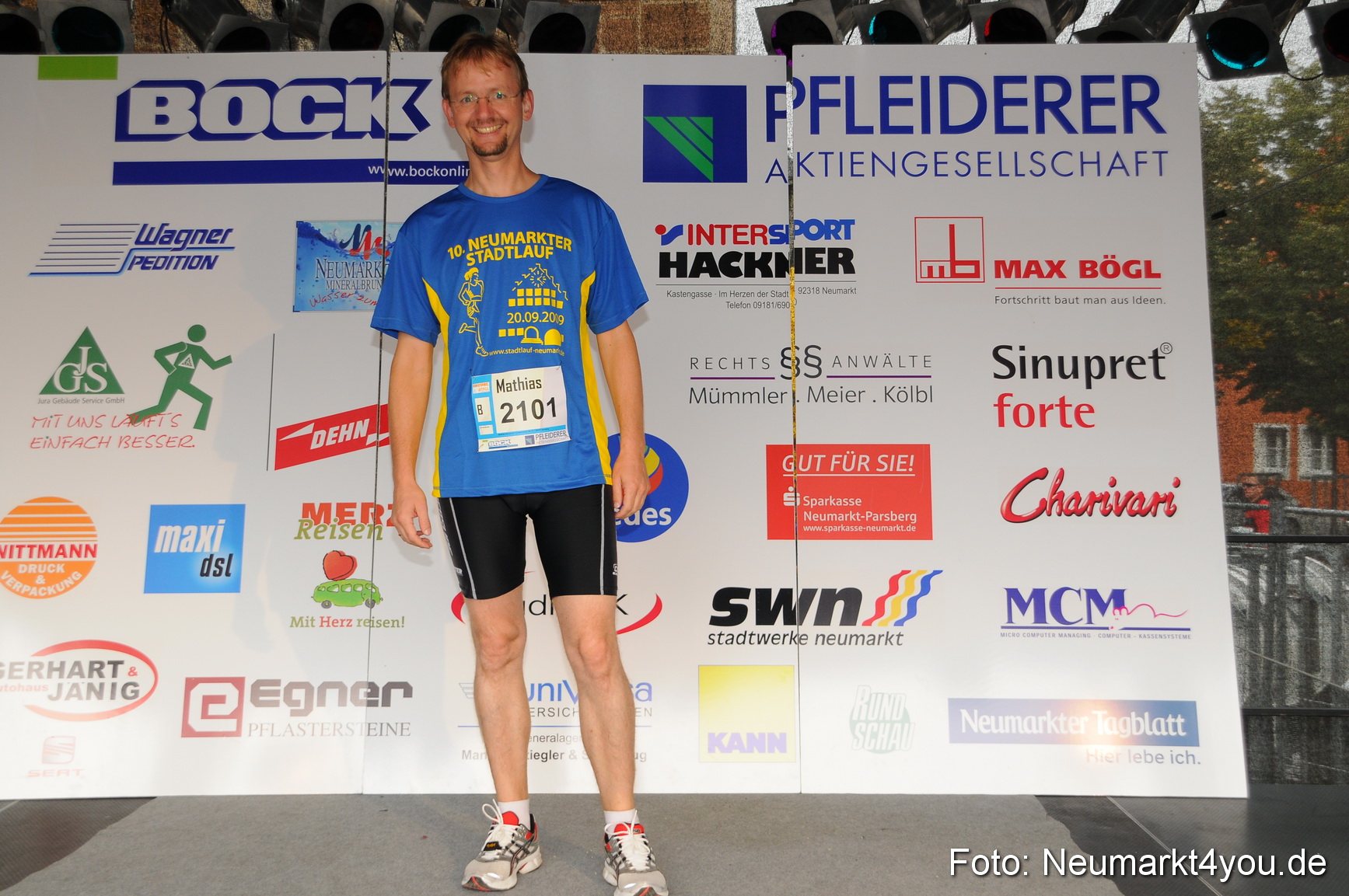 0006 Stadtlauf Neumarkt Firmenbilder 200909